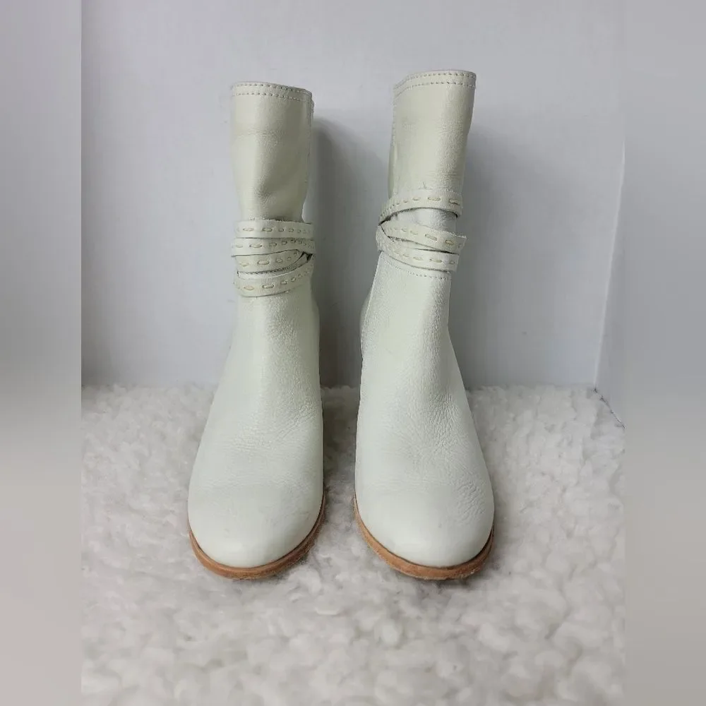 Frye Naomi Pickstitch Womens Size 8.5 B  Italian White Leather Boots